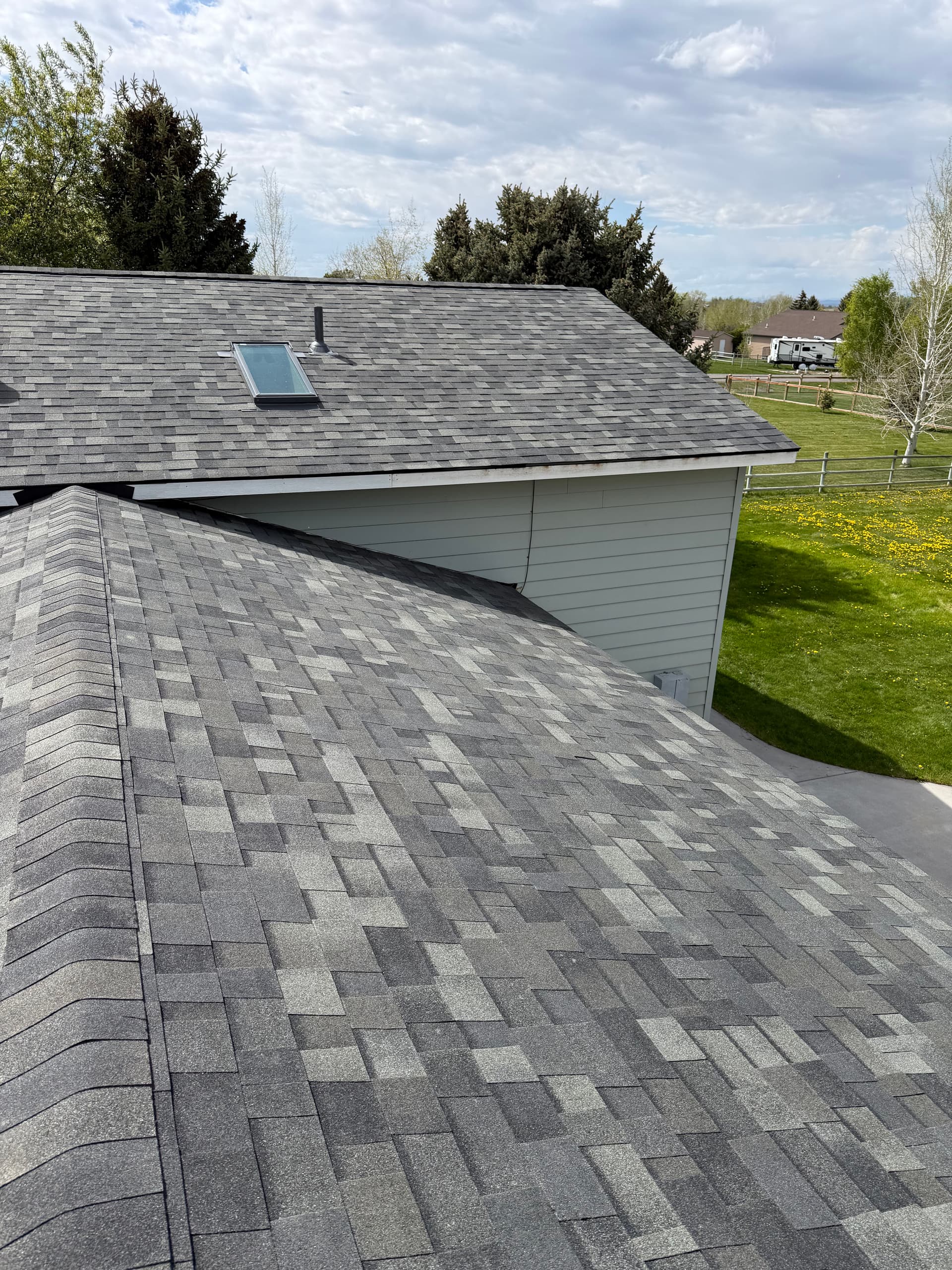 Gallery photos for Storm Gray Malarkey 30-Year Shingle Roof Replacement Done Right: Image #1